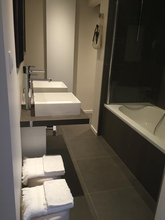 B&B Sixteen Brugge Kamer foto